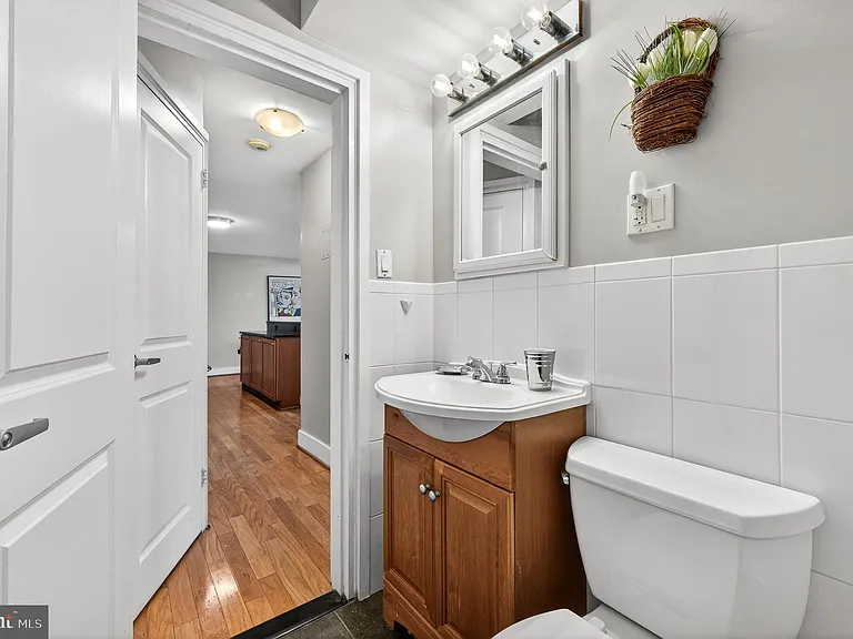4840 Macarthur Blvd NW #408 — Photo 14
