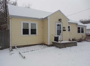 2220 W Highland Ave, Sioux City, IA 51103