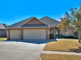 248 E Mobile Ter, Mustang, OK 73064