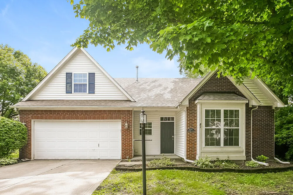 8201 Briarhill Ln photo 1