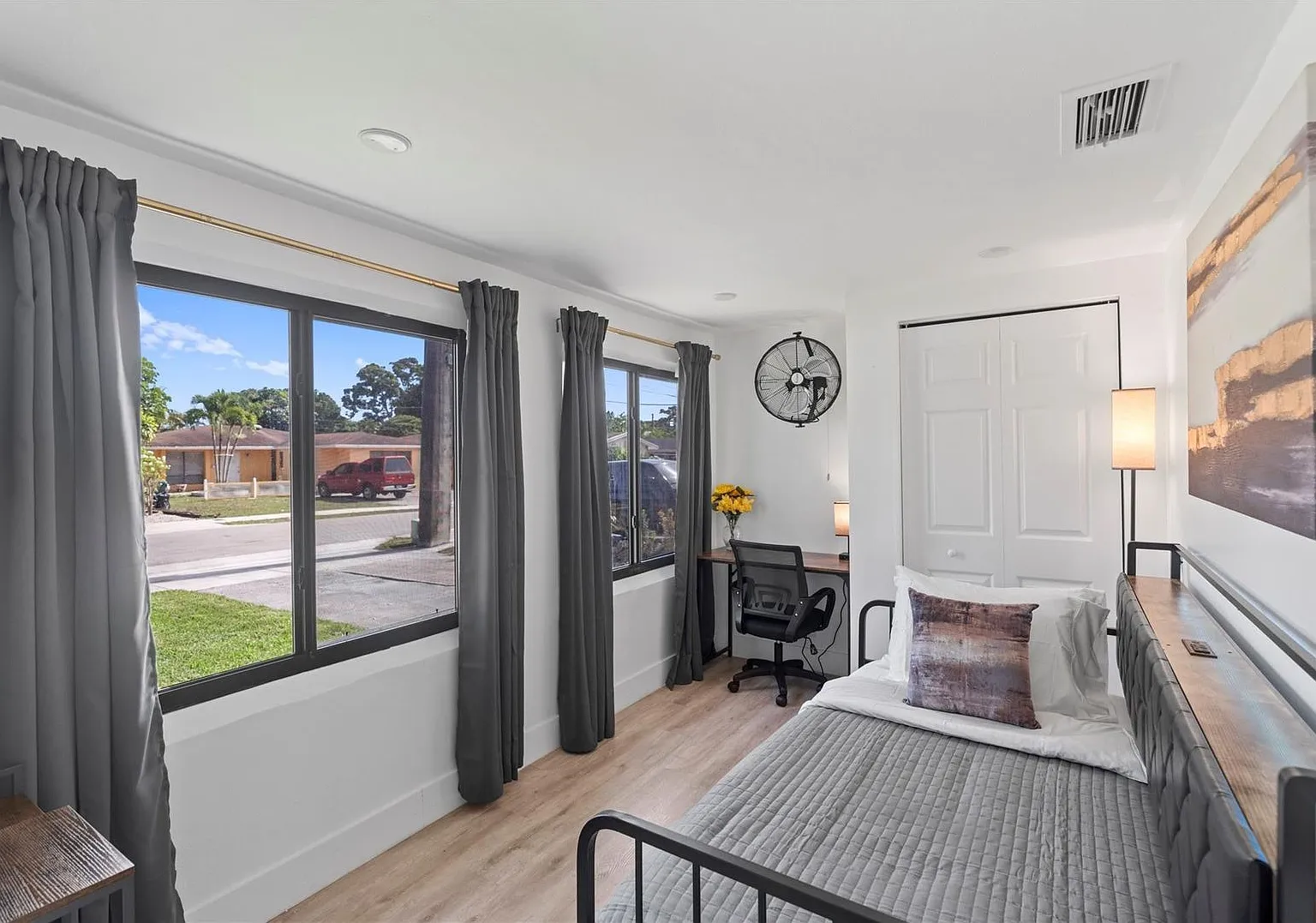 719 Ne 36th St #719 Oakland Park, Fl 33334 — Photo 2