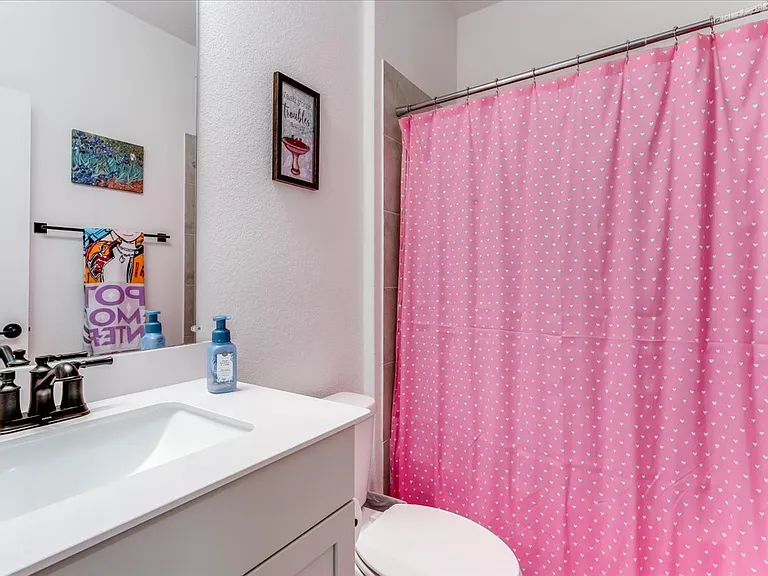 1304 Starling St — Photo 26