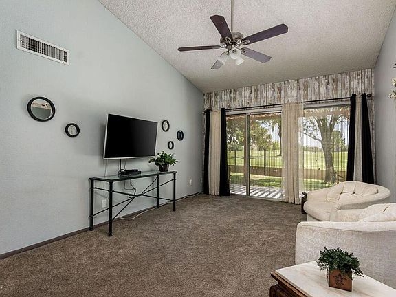 4th image of 4511 W Continental Dr