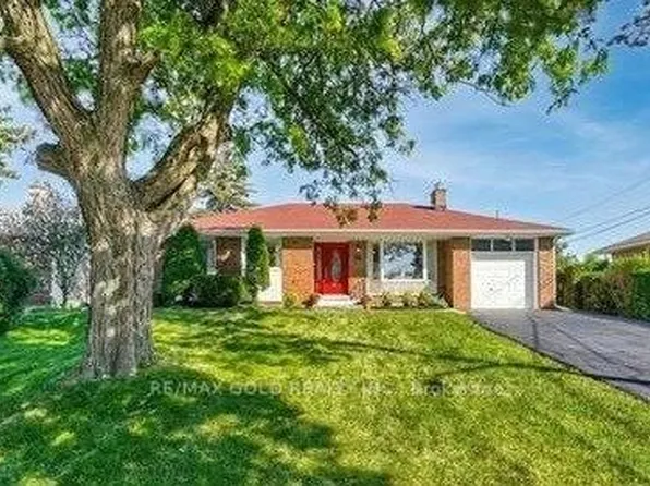 34 Argyle Cres, Brampton, ON L6T 1N1