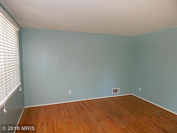 2nd image of 305 Sacred Heart Ln