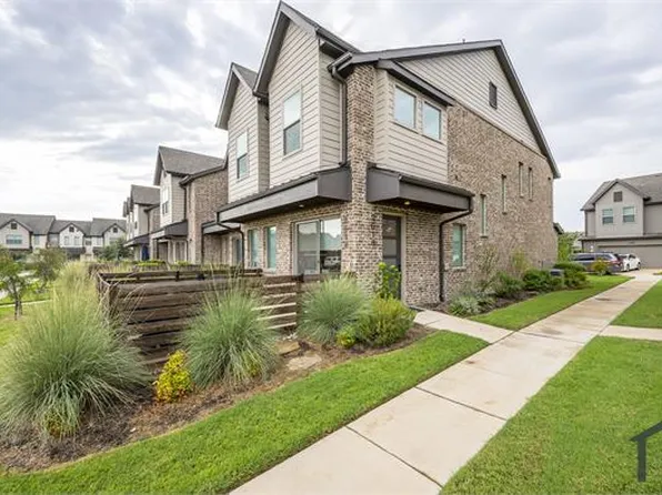 2618 La Cala Dr, Grand Prairie, TX 75054