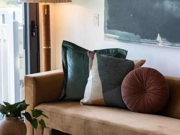 240 Willoughby Street image 23 of 24