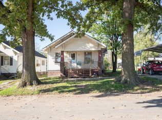 220 W Brooks St, Brookfield, MO 64628