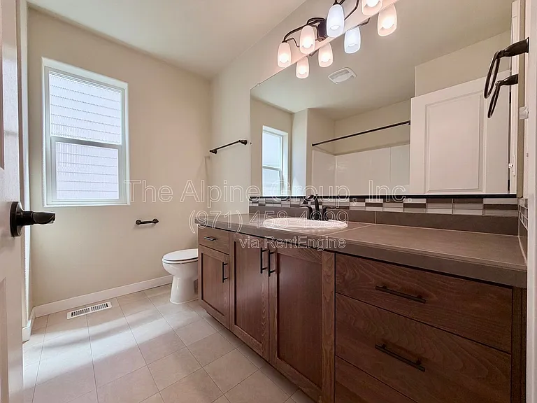 378 SW Mitchum Ter — Photo 23