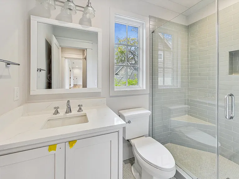 4 E Dr NE #MAIN HOUSE — Photo 10