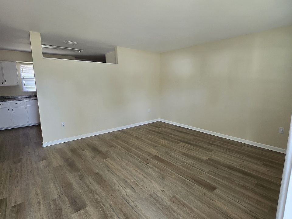 1st image of 3119 Oaklawn Ave