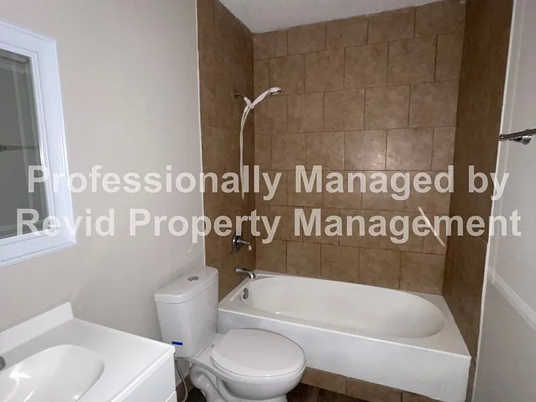 2763 Dalewood Ave — Photo 15