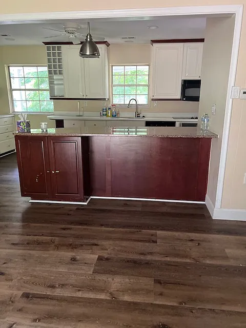 2 bed, 2.5 bath, 1742 sqft, $2,800 — Photo 3