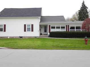 122 Maple St, Rouses Pt, NY 12979