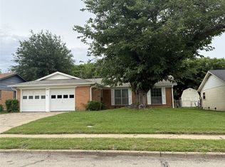 1014 Bunn Dr, Irving, TX 75061