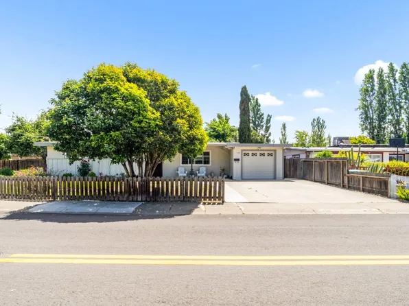 125 Los Altos Place, American Canyon, CA 94503
