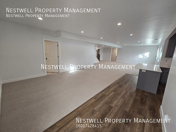 4th image of 2815 W River Park Way #B