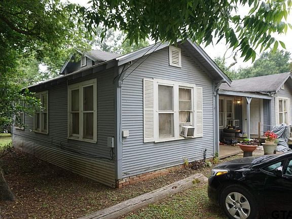 2nd image of 707 E San Jacinto Ave