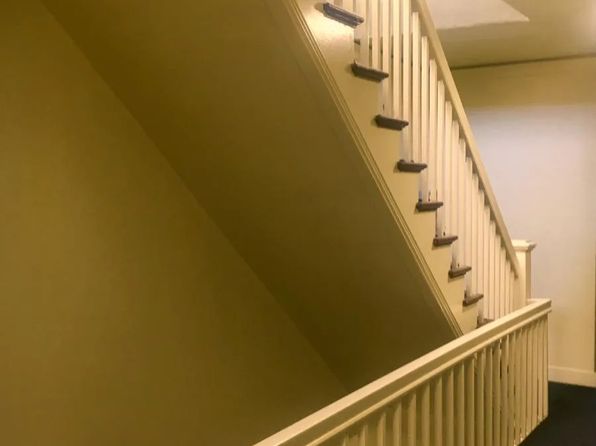 802 Hilldale Ave APT 2