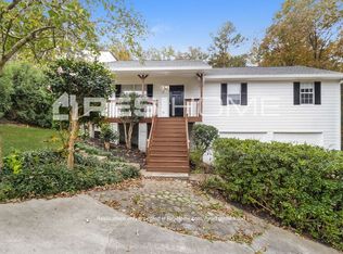 75 Spring Dr, Hiram, GA 30141