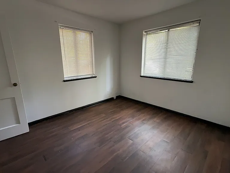 206 Laurens St #M2 — Photo 4