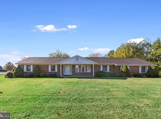 2401 Claret Dr, Fallston, MD 21047