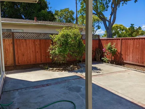 701 Los Olivos Dr, Santa Clara, CA 95050
