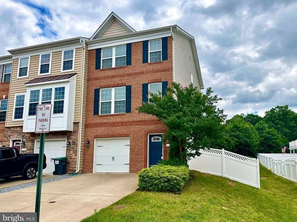 121 Hidden Brook Dr, Fredericksburg, VA 22405