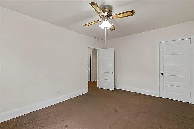2114 E Webster Pl — Photo 9