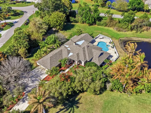 2400 NW Lakeridge Drive, Palm City, FL 34990
