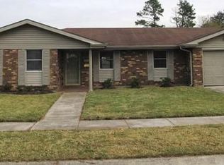1101 Candlelight Ct, Marrero, LA 70072