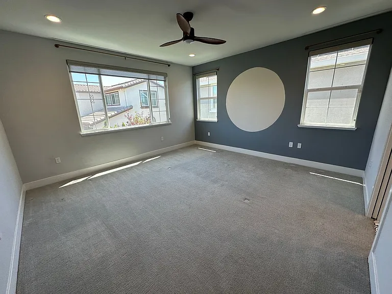 360 W Thurman Ave — Photo 17