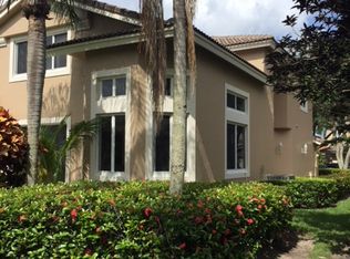 1092 SW 158th Ave, Hollywood, FL 33027