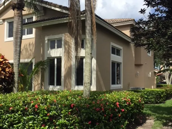 1092 SW 158th Ave, Hollywood, FL 33027