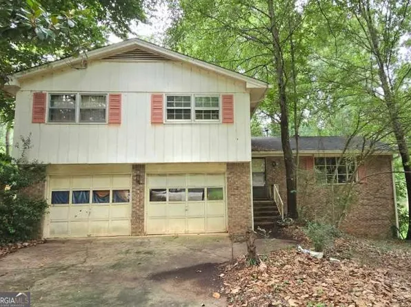 4489 John Dr, Norcross, GA 30093