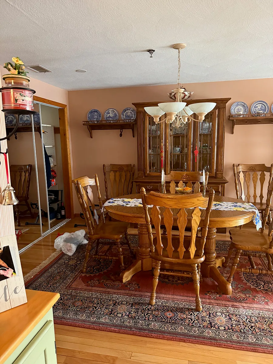dining room with full closet - 45 Christopher Dr #314