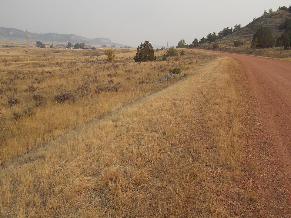 1st image of Bitter Creek Rd