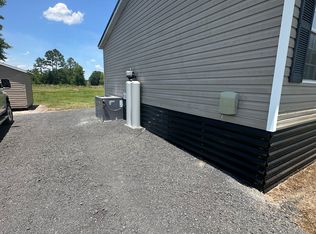 7551 Mudlake Rd, Macclenny, FL 32063
