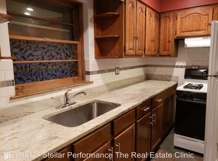 929 Circle Ave APT 1, Forest Park, IL 60130
