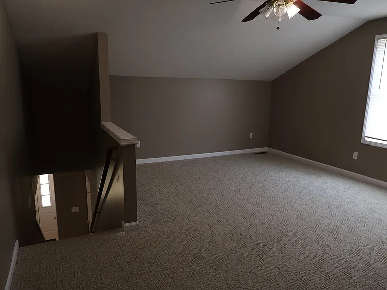 305 Brookside Pl — Photo 37
