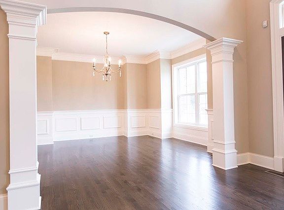 3rd image of 3691 Bellamere Ln