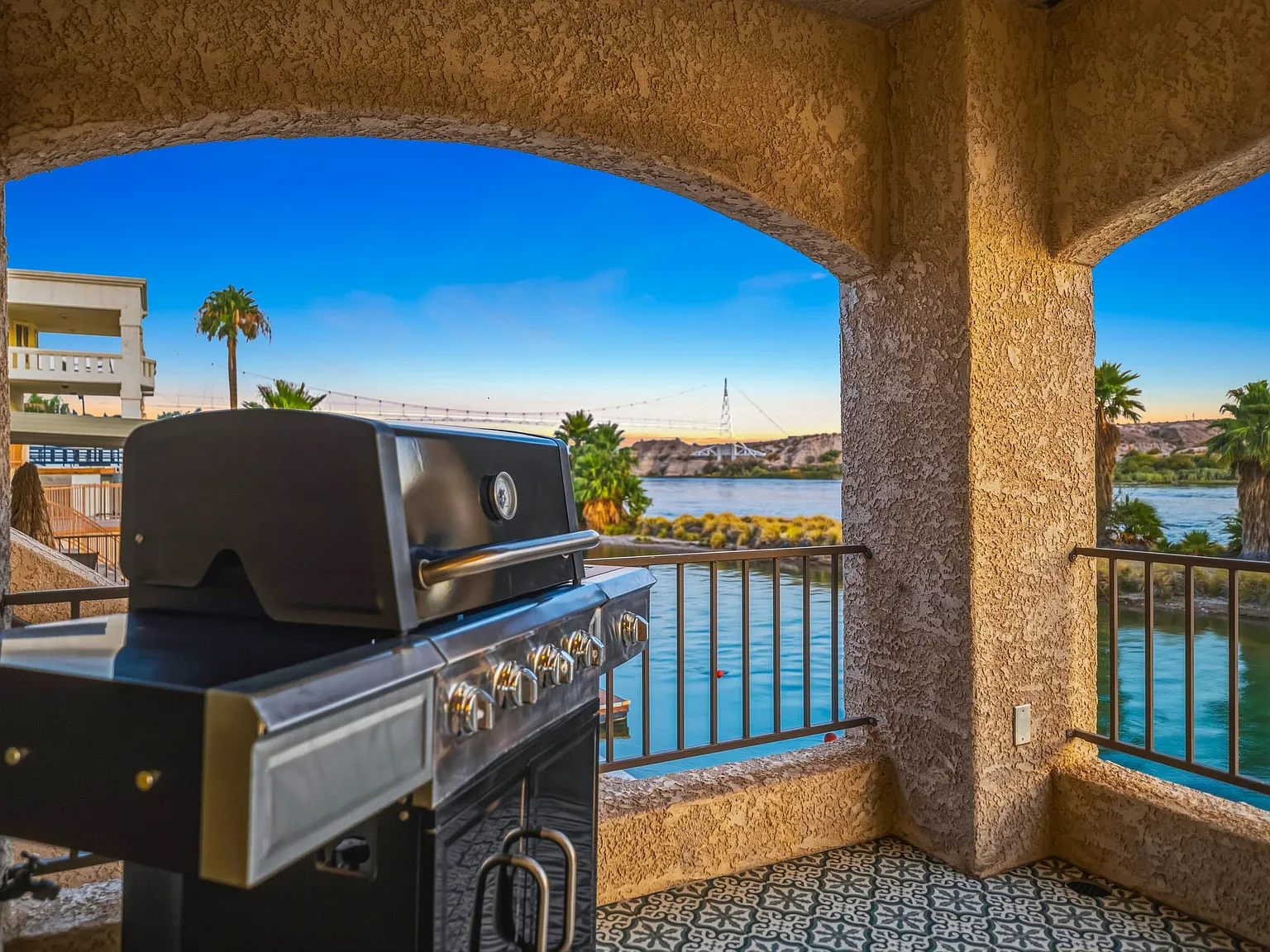 1 bed, 760 sqft, $1,300 — Photo 1