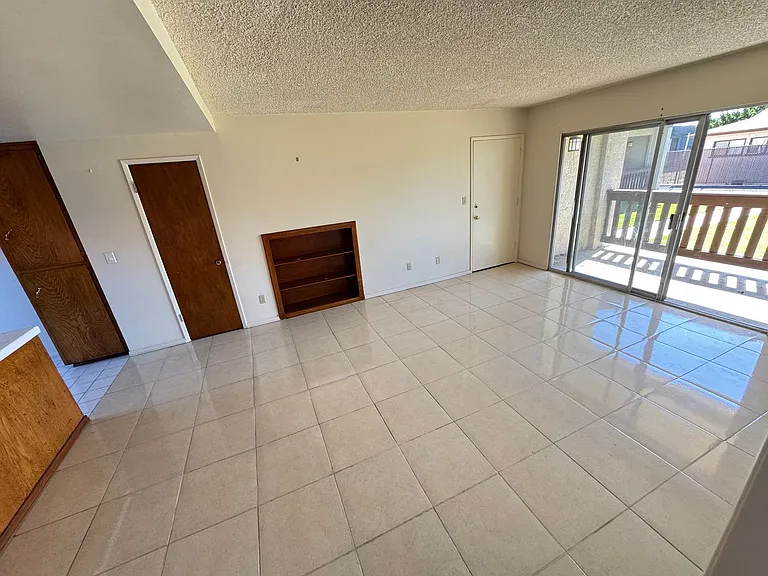 5642 Rosemead — Photo 9