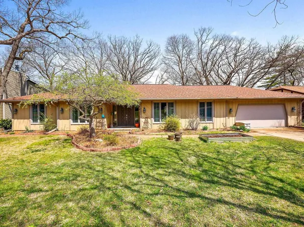 3042 Irvington Way, Madison, WI 53713