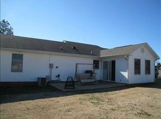 6868 Reidville Rd, Woodruff, SC 29388