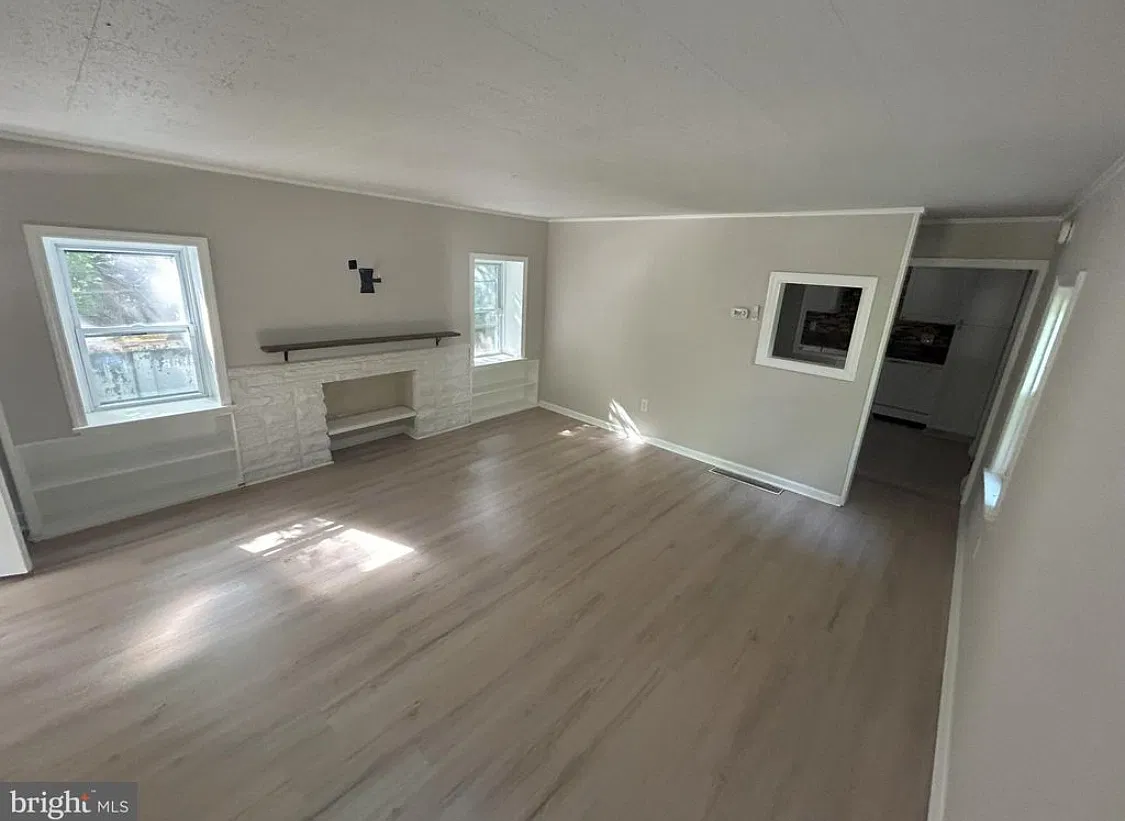 4 bed, 1650 sqft, $2,800 — Photo 3