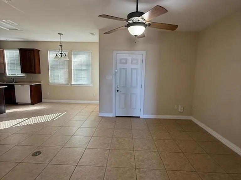 2319 Independence Blvd — Photo 4
