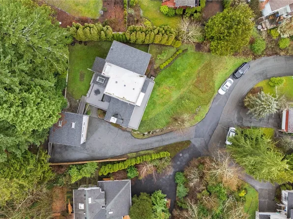 6021 158th Place NE, Redmond, WA 98052