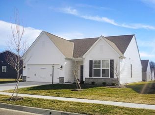 228 Woodland Sky Dr, Pataskala, OH