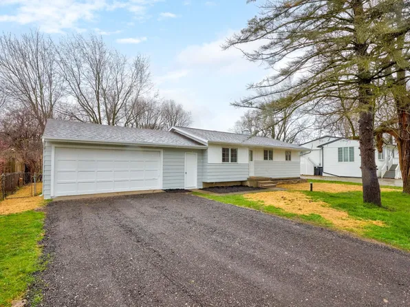 1499 Lincoln Ave, Mount Morris, MI 48458